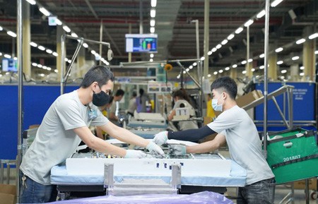 A TV manufacturing line in Samsung Electronics Ho Chi Minh Complex (SEHC), sited in SHTP. (Photo: SGGP)