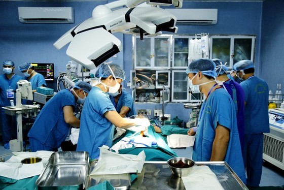 First-ever successful living donor intestinal transplants performed in VN
