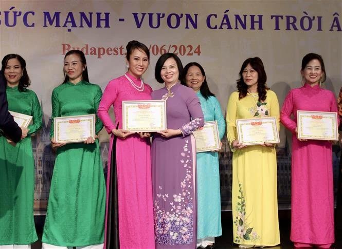 Vietnamese women’s union in Hungary praised for contributions to ...