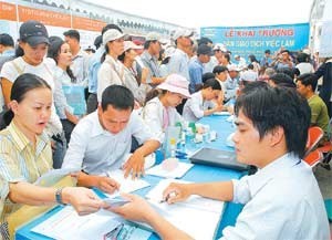 Job seekers register for interview at the fair 