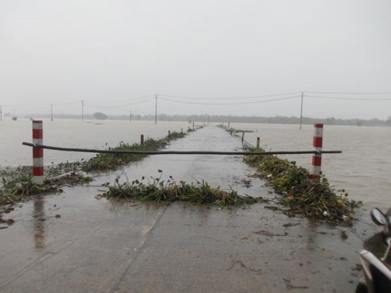 Downpours hit the northern provinces and Thanh Hoa. (Photo: SGGP)