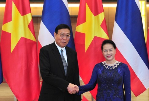 Vietnamese National Assembly Chairwoman Nguyen Thi Kim Ngan and President of National Legislative Assembly of the Kingdom of Thailand Pornpetch Wichitcholchai