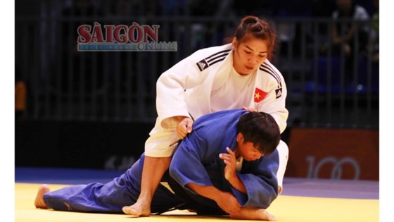 Tran Thi Nhu Y wins gold medal in the women's 78 kilogram weight class Judo