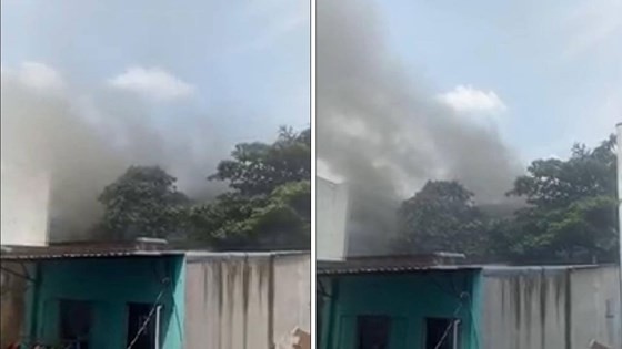 A fire suddenly occurs in Nhan Van Private High school, Tan Phu district, Ho Chi Minh City