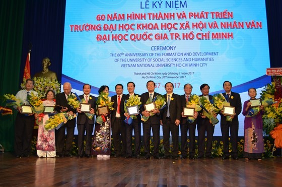  The 60th establishment anniversary of HCMC University of Social Sciences and Humanities falls on Teacher's Day (November 20)