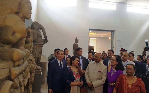India’s President visits Cham Sculpture Museum (Photo:VTV)
