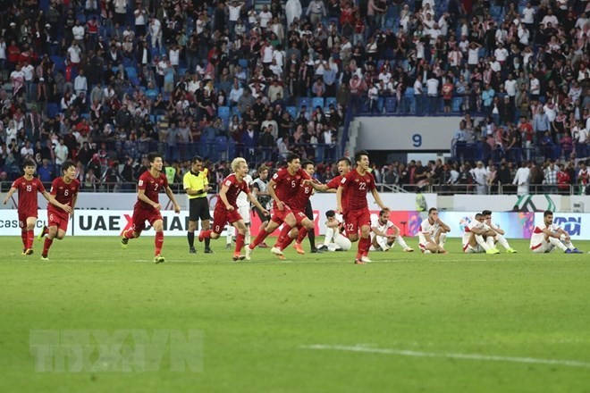 Vietnam has convincing win 4-2 over Jordan on January 20 to advance to the quarterfinals of the AFC Asian Cup.(Photo: VNA)