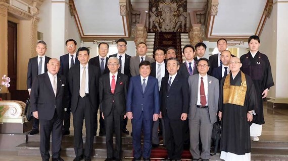 Chairman of the Ho Chi Minh City People’s Committee Nguyen Thanh Phong and the delegation of Japanese enterprises (Photo:thanhuytphcm)