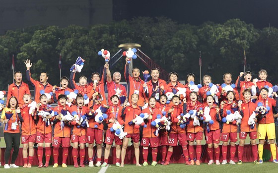 The women's football team win the SEA Games gold medal for the sixth time (Photo:DUNG PHUONG)