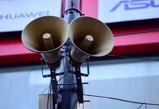 Loudspeakers have been providing information about how to prevent COVID-19 from spreading. VNA/VNS Photo Minh Son