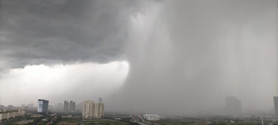 A thunderstorm occurred in Ho Chi Minh City last week (Photo:Nguyen Quoc Anh)