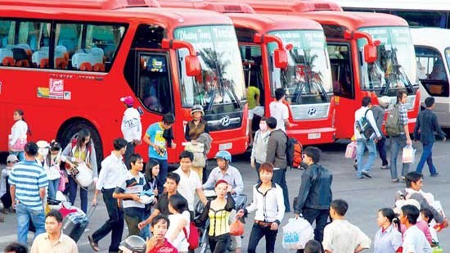Inter-provincial coaches on Ho Chi Minh City- Da Nang route suspended