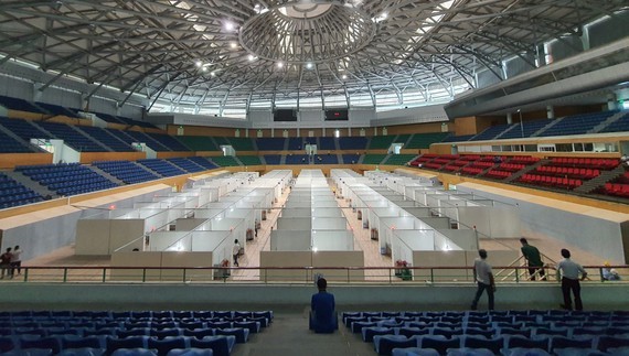 Covid-19 field hospital is located at Tien Son Sport Palace in Da Nang 