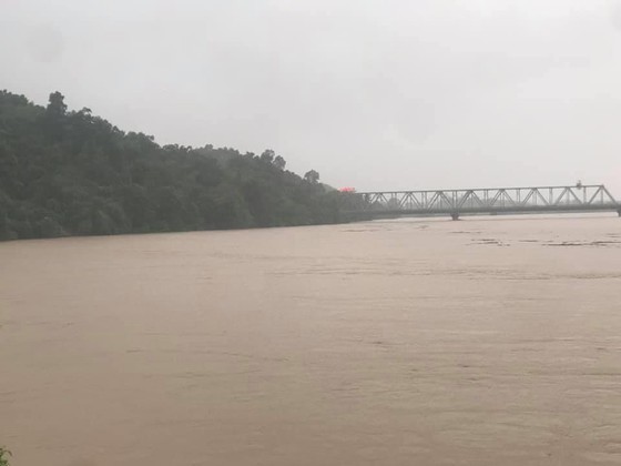 Water levels on Thao River in Lao Cai and Yen Bai provinces are rising rapidly 