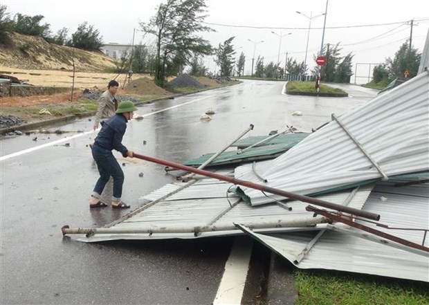 Metal roofs are blown away in Quang Tri (Photo: VNA)