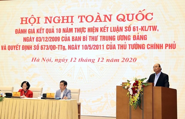 Prime Minister addresses national teleconference from Hanoi (Photo: VNA)