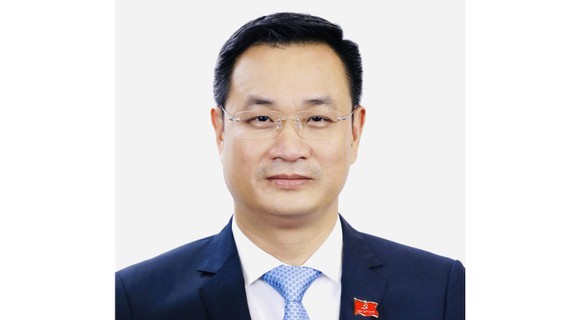 Mr. Le Ngoc Quang becomes General Director of Vietnam Television. 