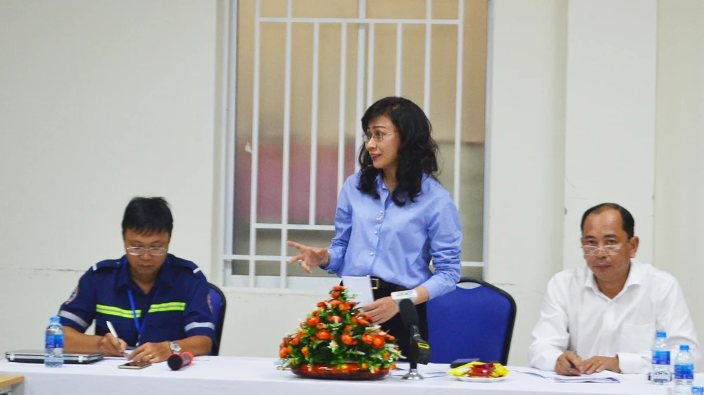 Phó Chủ tịch UBND TP Nguyễn Thị Thu phát biểu tại buổi làm việc