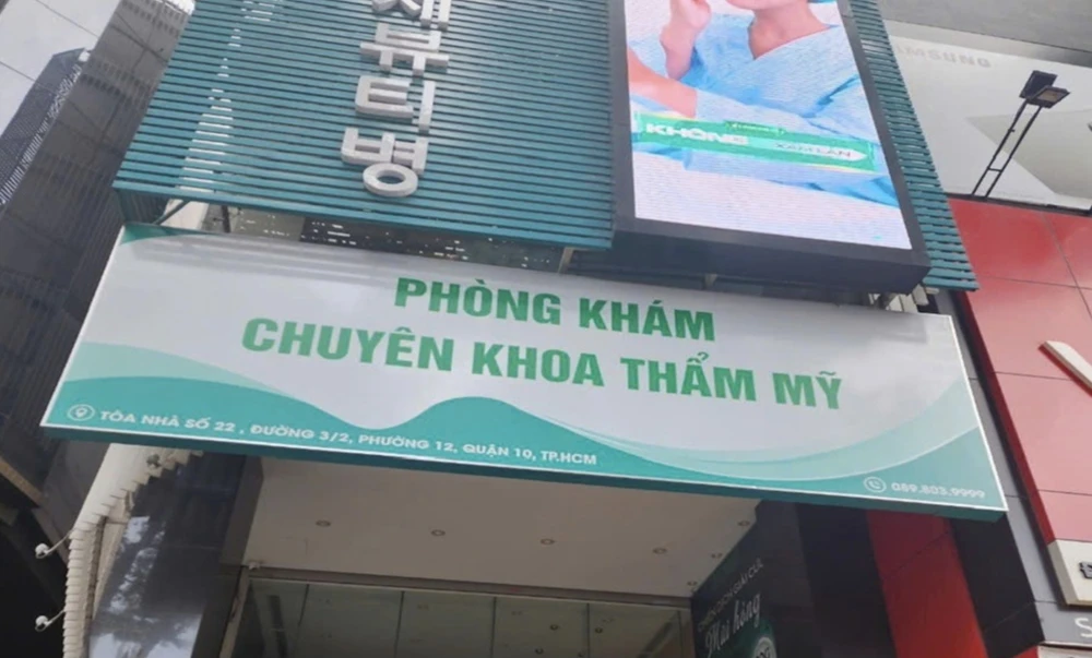 Phòng khám không phép, mở chuông báo cháy tháo chạy khi có đoàn kiểm tra