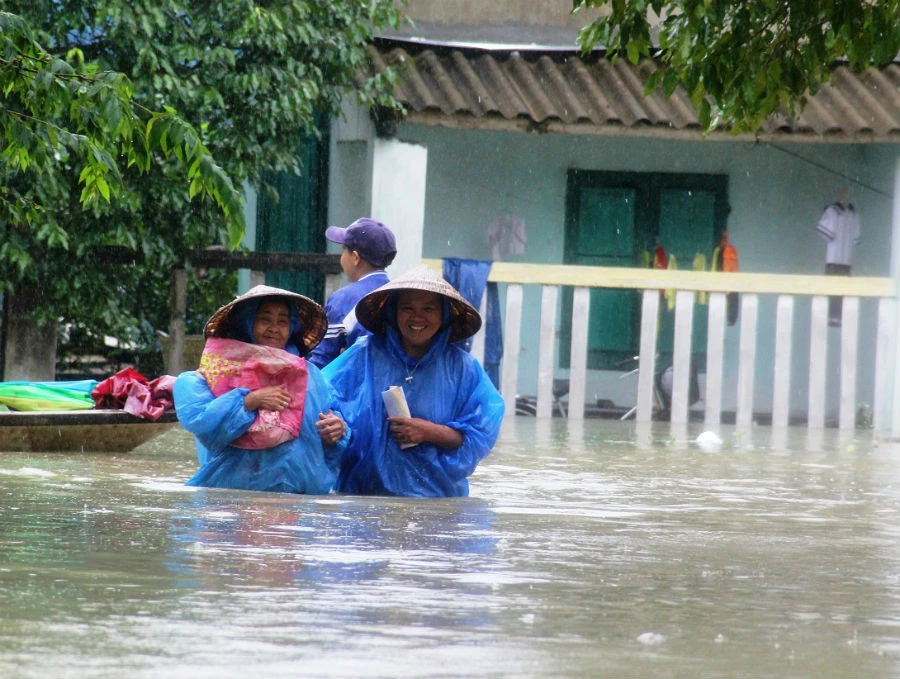 Thiên tai ngập lụt diễn ra hằng năm gây thiệt hại nặng nề