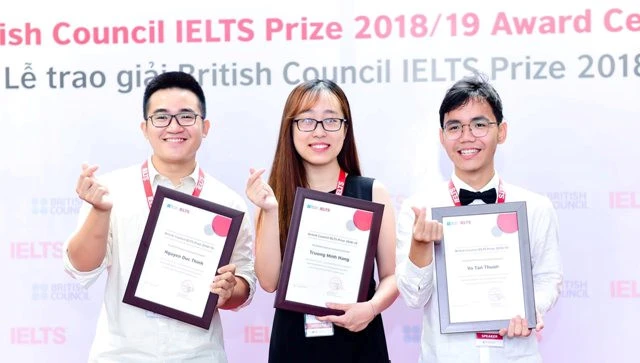 Những sinh viên Việt nhận được học bổng IELTS Prize.