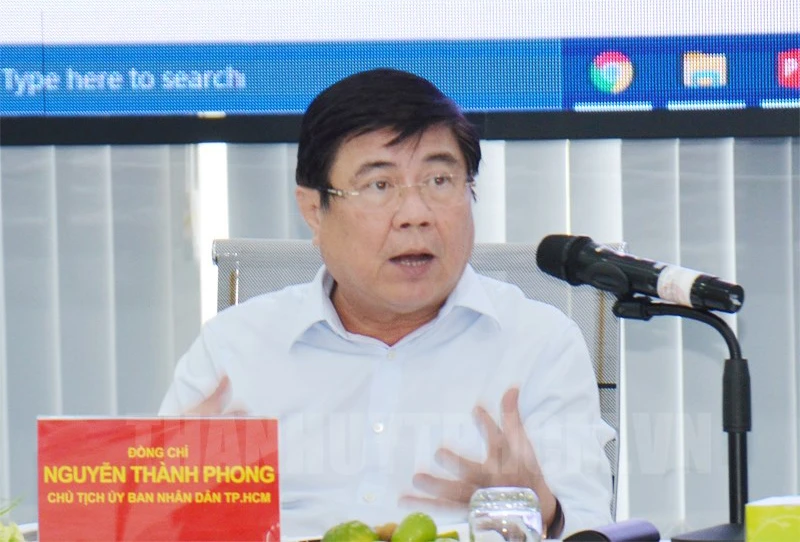 Chủ tịch UBND TPHCM Nguyễn Thành Phong phát biểu tại buổi làm việc. Ảnh: hcmcpv