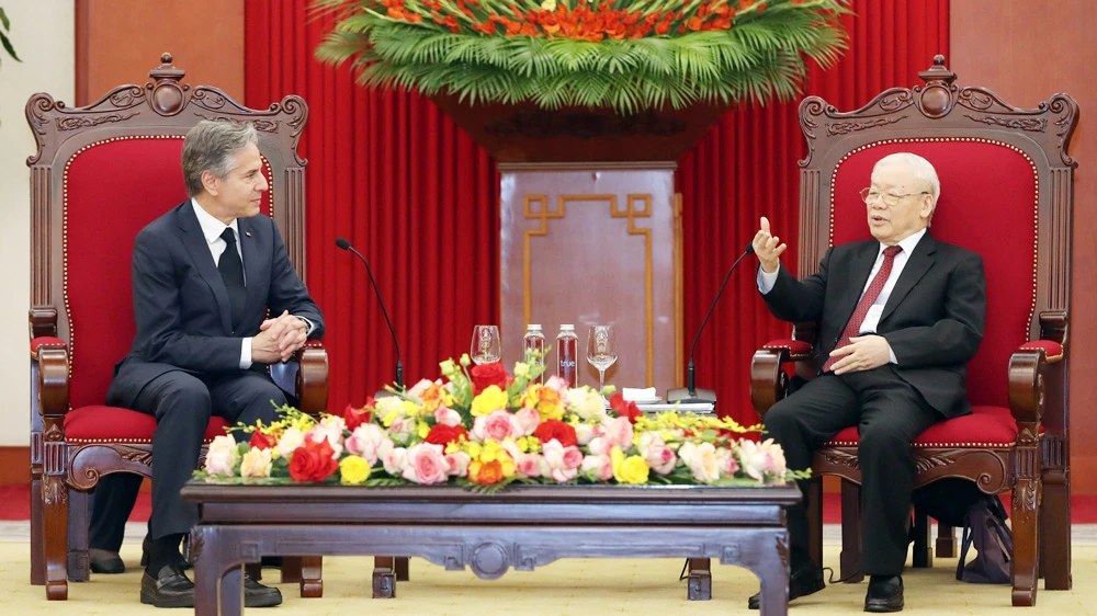 Tổng Bí thư Nguyễn Phú Trọng tiếp Ngoại trưởng Hoa Kỳ Antony J. Blinken. Ảnh: QUANG PHÚC