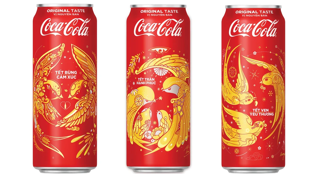 Coca-Cola tung 3 mẫu bao bì đón Tết 2018