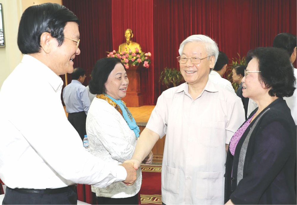 阮富仲總書記與退休高級幹部會晤。（圖源：互聯網）