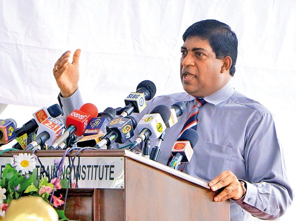 圖為斯里蘭卡民主社會主義共和國新任外交部長拉維‧卡魯納納亞克。（圖源：互聯網）
