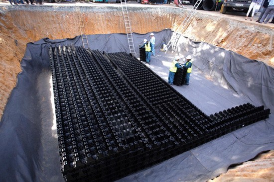本市首次試點在守德郡建設地下調節池緩解內澇。（圖源：友元）