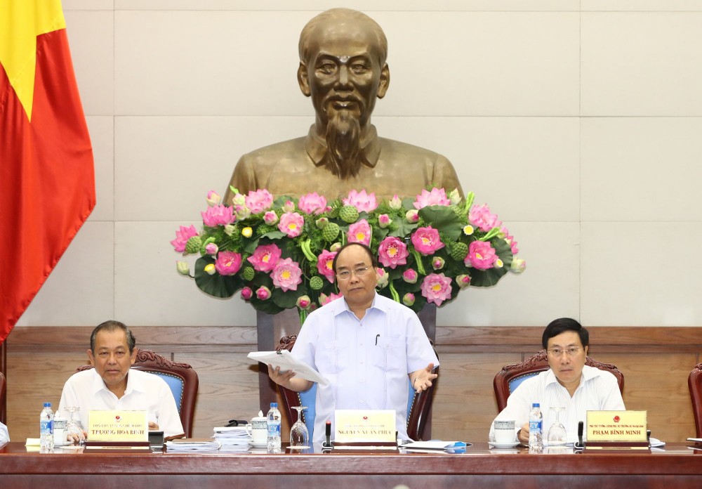 政府總理阮春福主持會議。（圖源：越通社）
