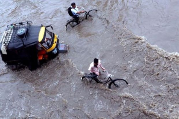 印度四月份雨季以來，連續發生洪澇和山體滑坡，導致至少7人喪生，另有數十人失蹤。（圖源：AFP）