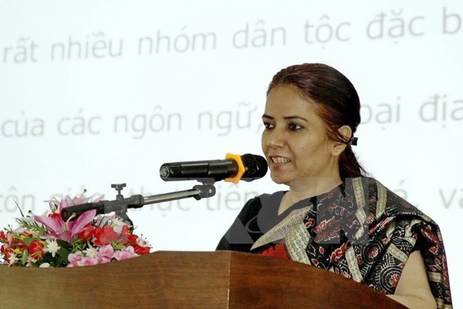 印度駐本市總領事斯米塔(Smita Pant)在招待會上發表講話。（圖源：互聯網）