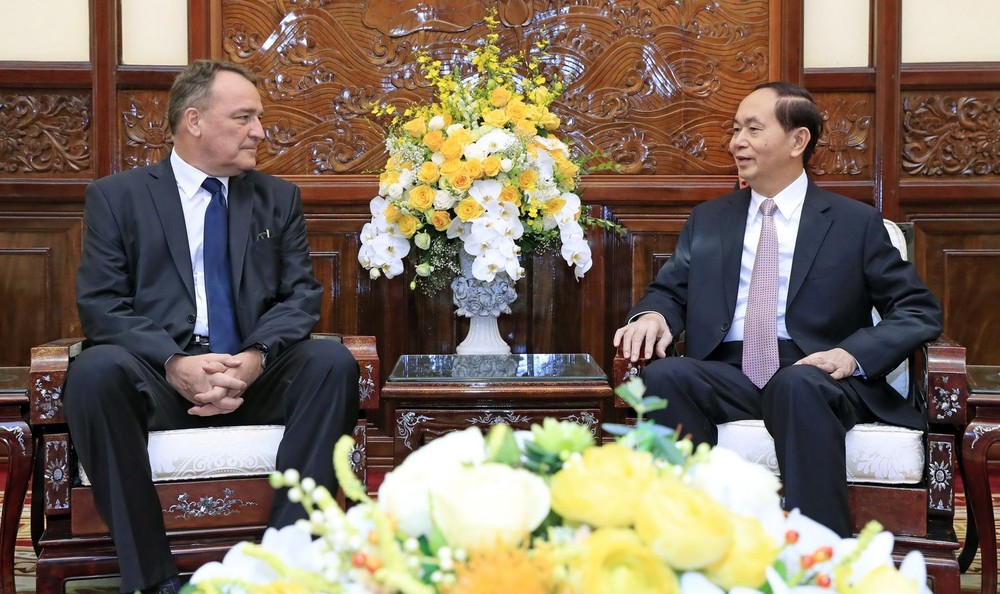 國家主席陳大光接見伊格爾大使。（圖源：越通社）