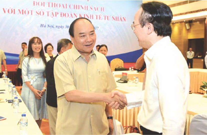 阮春福總理問候出席會議代表。