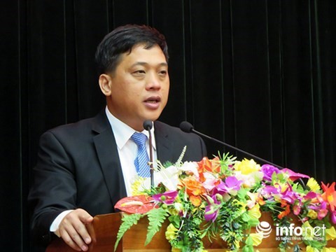 現任峴港市市委辦公廳主任陶晉鵬獲調任為峴港市各工業區機關黨委書記。