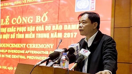 阮春強部長呼籲各國際社會、國內外組織和熱心人士繼續對受災民眾提供幫助，以讓他們儘快恢復家園。