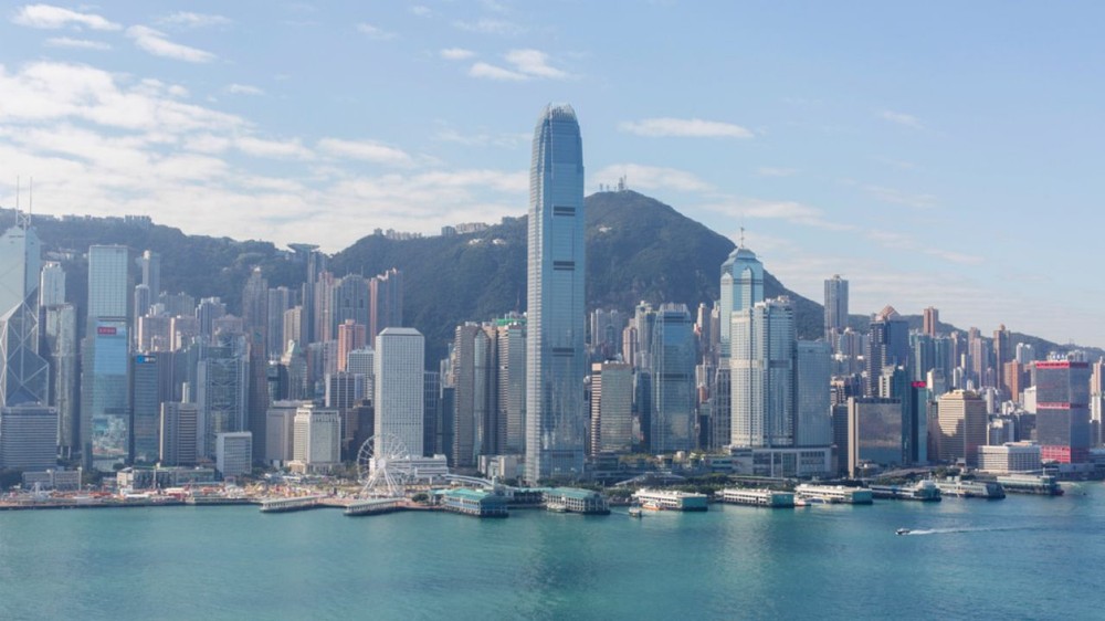 香港連續 24 年獲評全球最自由經濟體。圖為香港一瞥。（圖源：互聯網）
