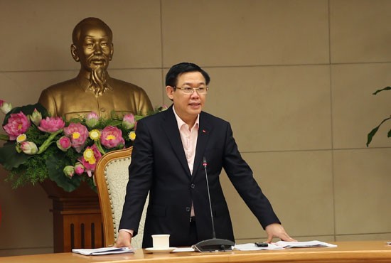 王廷惠副總理在國家金融貨幣政策諮詢委員會會議上發言。
