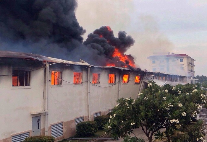 KANGNA VN CO.,LTD 紡織廠的倉庫火警現場。