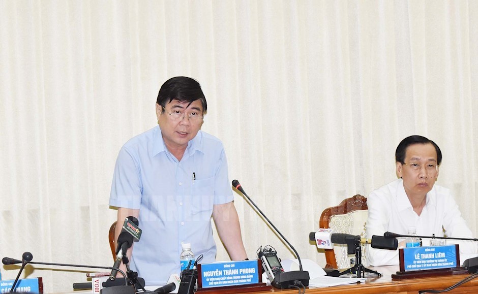 市人委會主席阮成鋒在會議上對本市規劃工作方面作出評價。（圖源：市黨部新聞網）