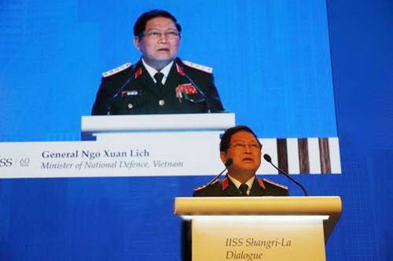 越南國防部部長吳春歷大將在第十七屆香格里拉對話會上發表講話。（圖源：越通社）
