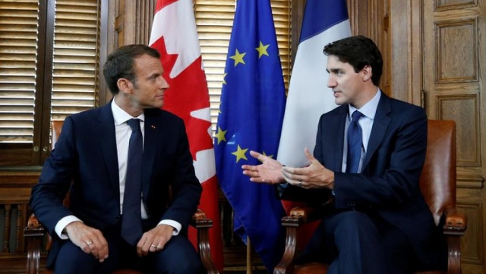 馬克龍會晤加拿大總理特魯多。（圖源：路透社）