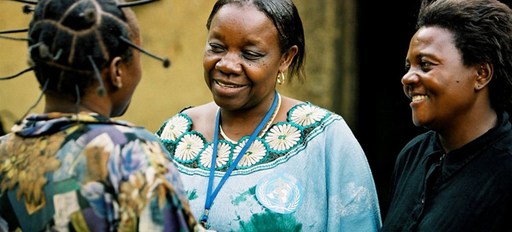 在剛果民主共和國，一名精神衛生工作者正在提供諮詢服務。（示意圖源：世衛組織）