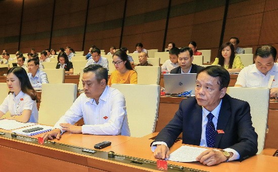 國會昨(12)日上午以86.86%贊成票表決通過《網絡安全法》。（圖源：越南快訊）