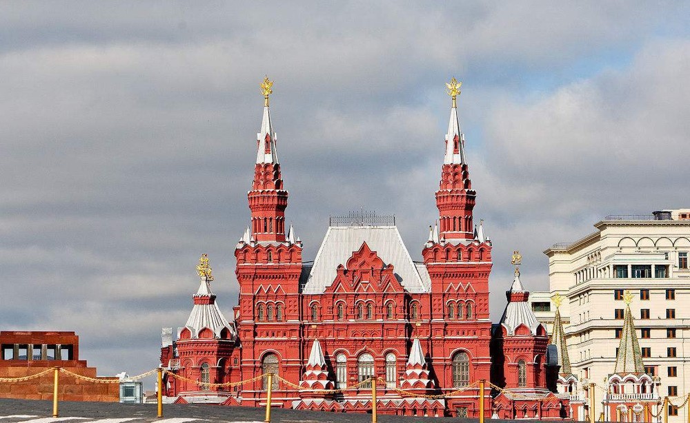這座古老而神聖的紅場，曾見證俄羅斯多個重要時刻，是莫斯科歷史的 見證，也是莫斯科人的驕傲。