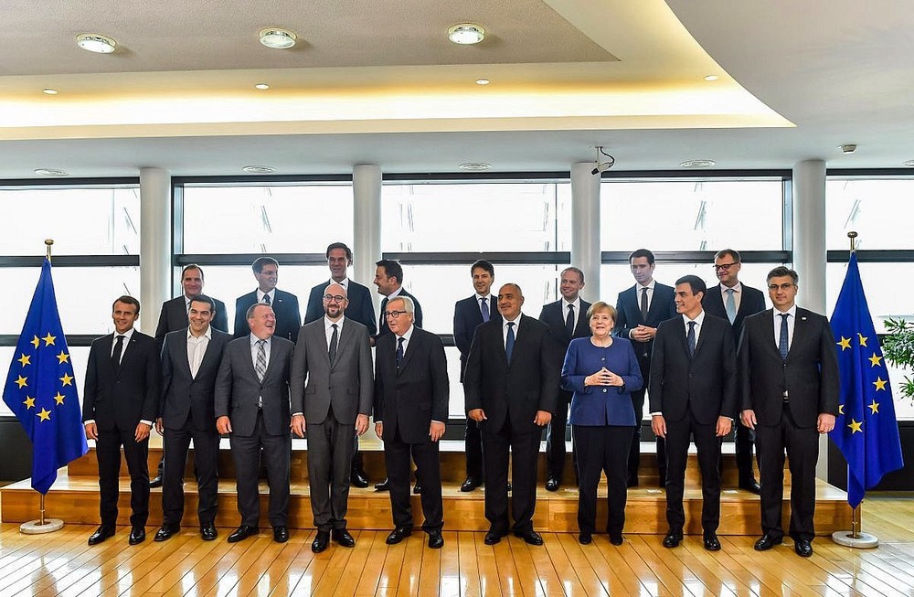 當地時間2018年6月24日，比利時布魯塞爾，歐盟16個成員國領導人參加在當地舉行的移民問題非正式會議。（圖源：AFP）