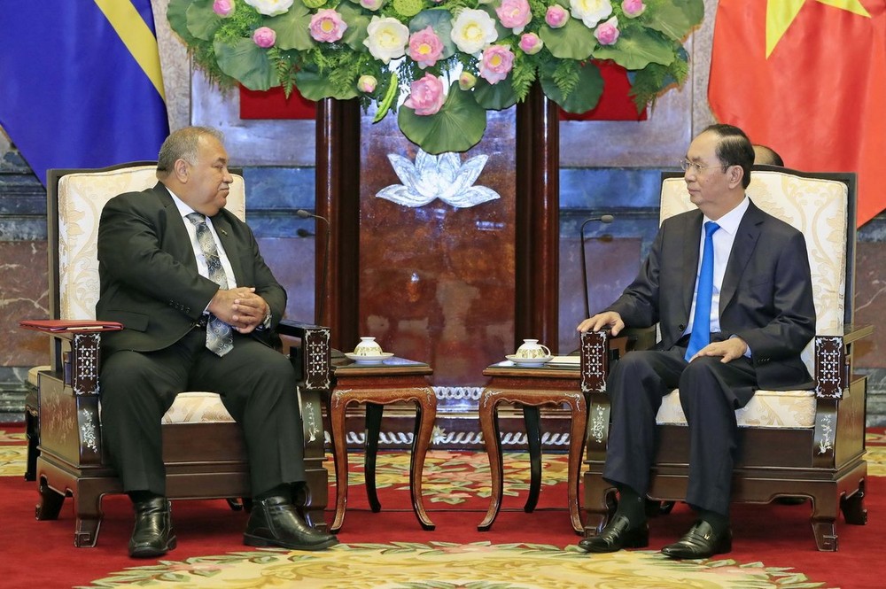 國家主席陳大光接見瑙魯共和國總統巴倫‧瓦卡。（圖源：顏創）