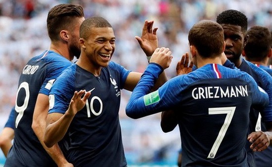 法國隊慶祝勝利。（圖源：互聯網）